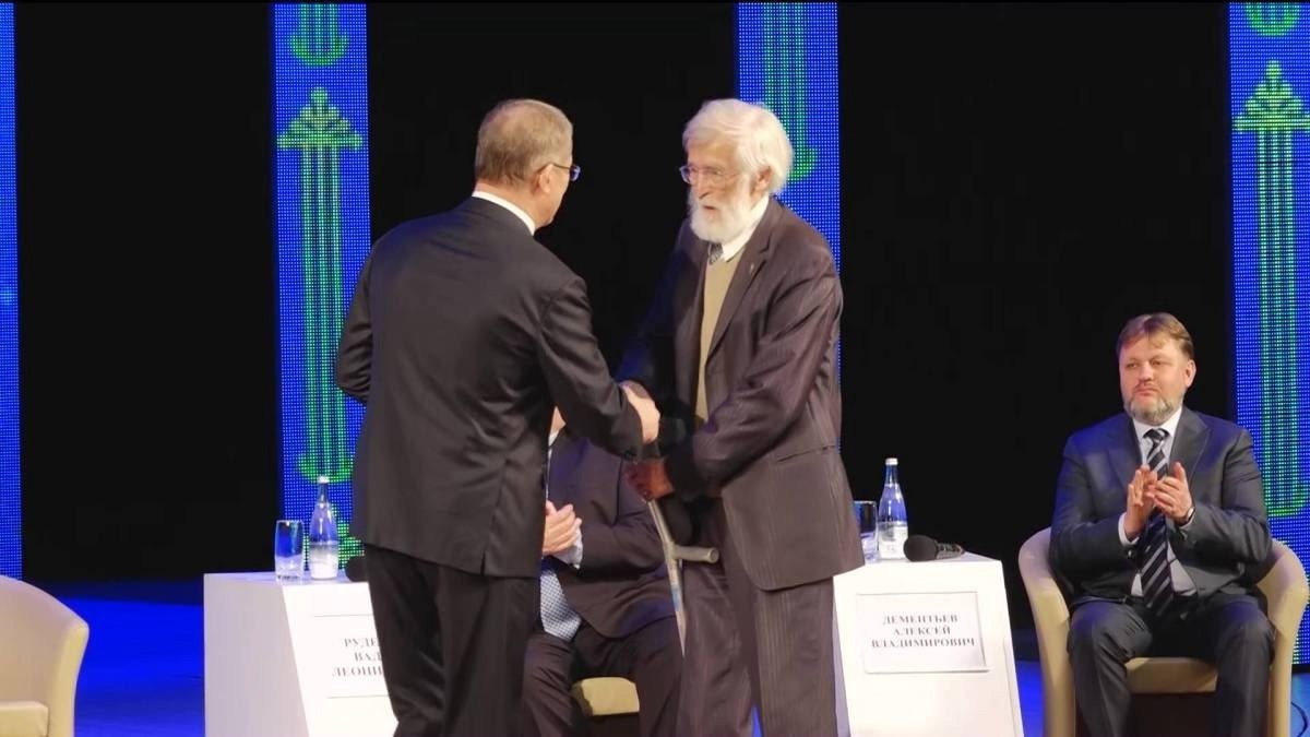 Read more about the article Камиль Фарухшинович Зиганшин отмечает юбилей — 75 лет со дня рождения!