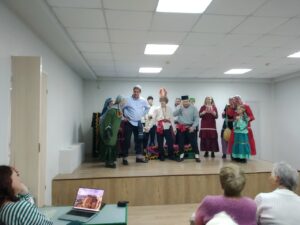 Read more about the article Открываем 8-театральный сезон семейного театра «Добро пожаловать»